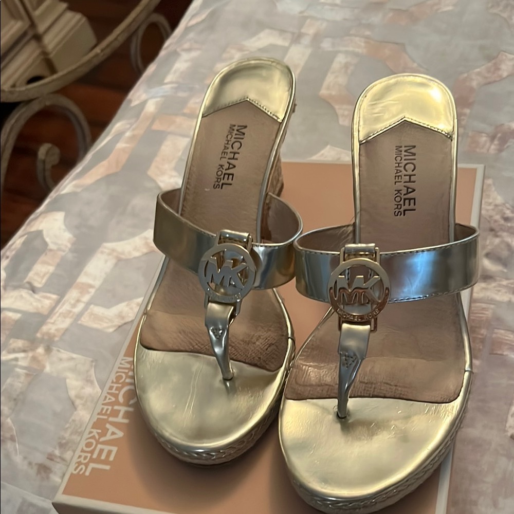 Michael Kors gold Sandals with Elegant Design